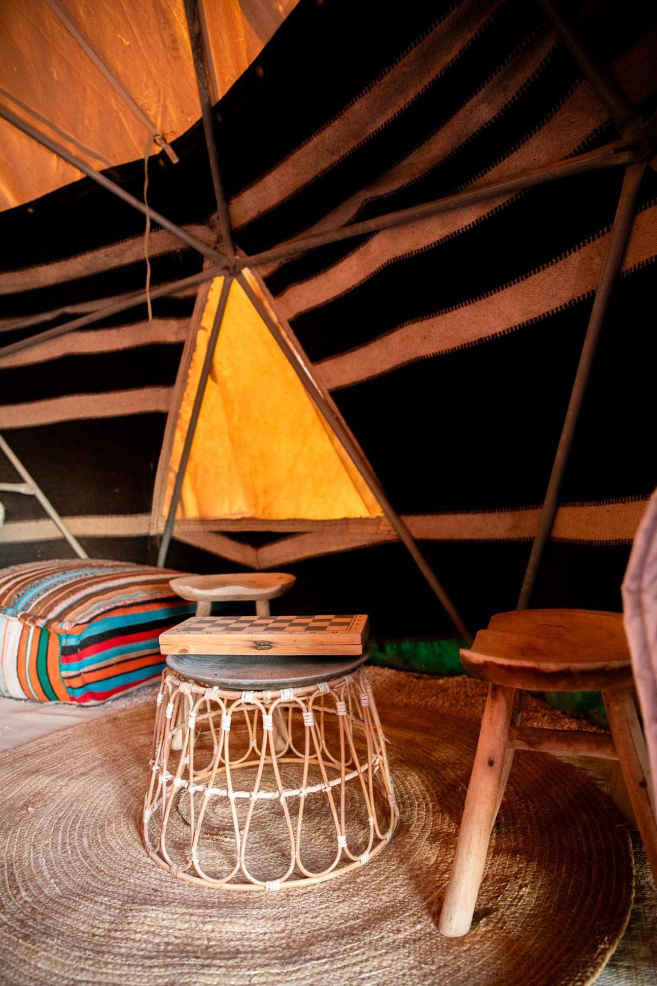Готель Skyline Eco-Camp Міцпе-Рамон Екстер'єр фото