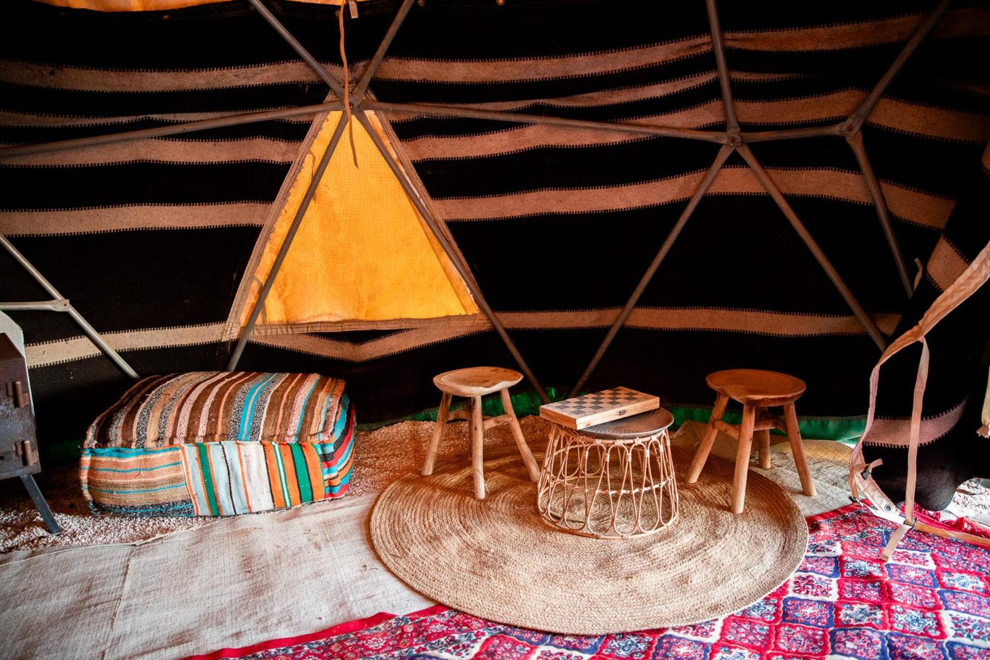 Готель Skyline Eco-Camp Міцпе-Рамон Екстер'єр фото
